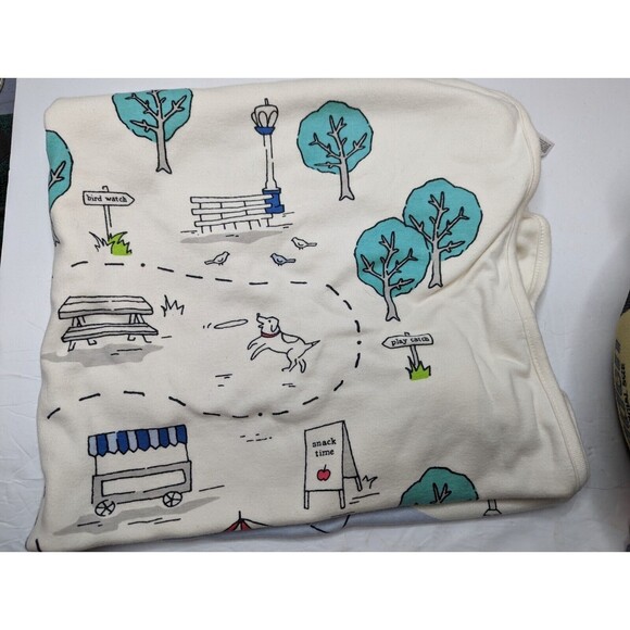 Baby Gap White Let's Go on a Picnic Dog Park Cotton Blanket Security 2016 30x34 - Picture 6 of 10